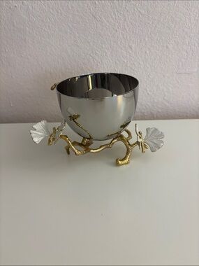 Michael Aram butterfly ginkgo gold nut bowl  with Gold Branch Stand